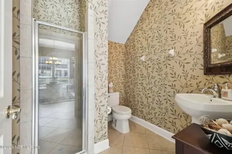 400 Central St. Augustine FL 32095