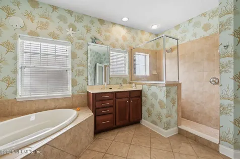 400 Central St. Augustine FL 32095
