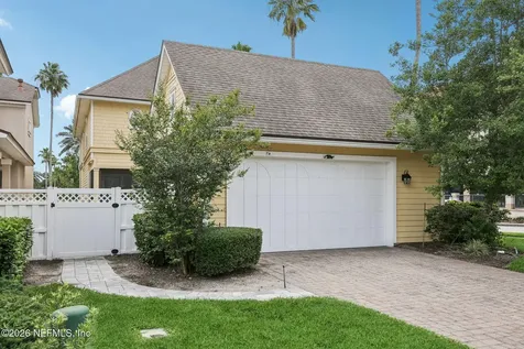 400 Central St. Augustine FL 32095