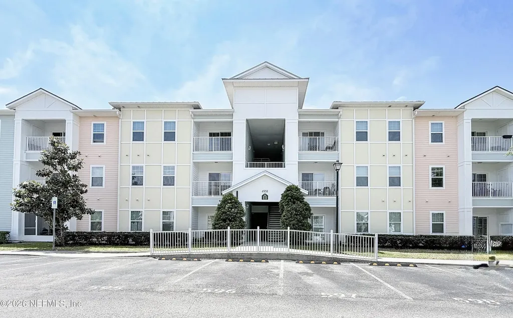4958 Key Lime Drive Jacksonville FL 32256