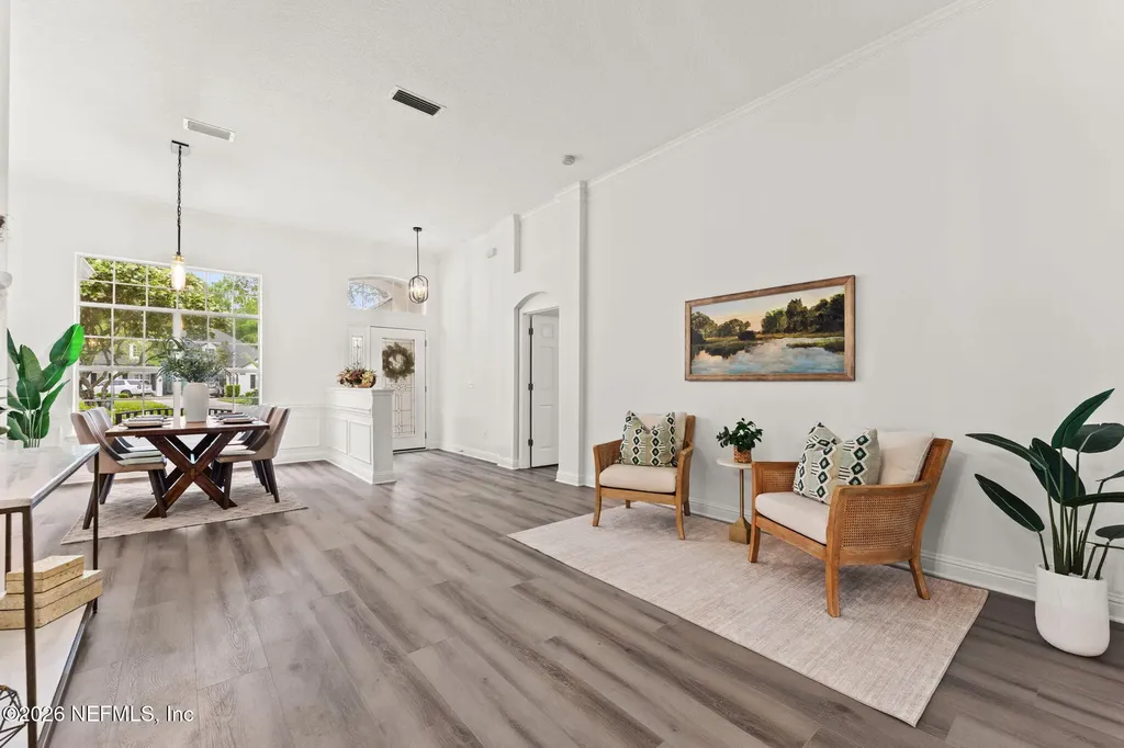 8275 Persimmon Hill Lane Jacksonville FL 32256