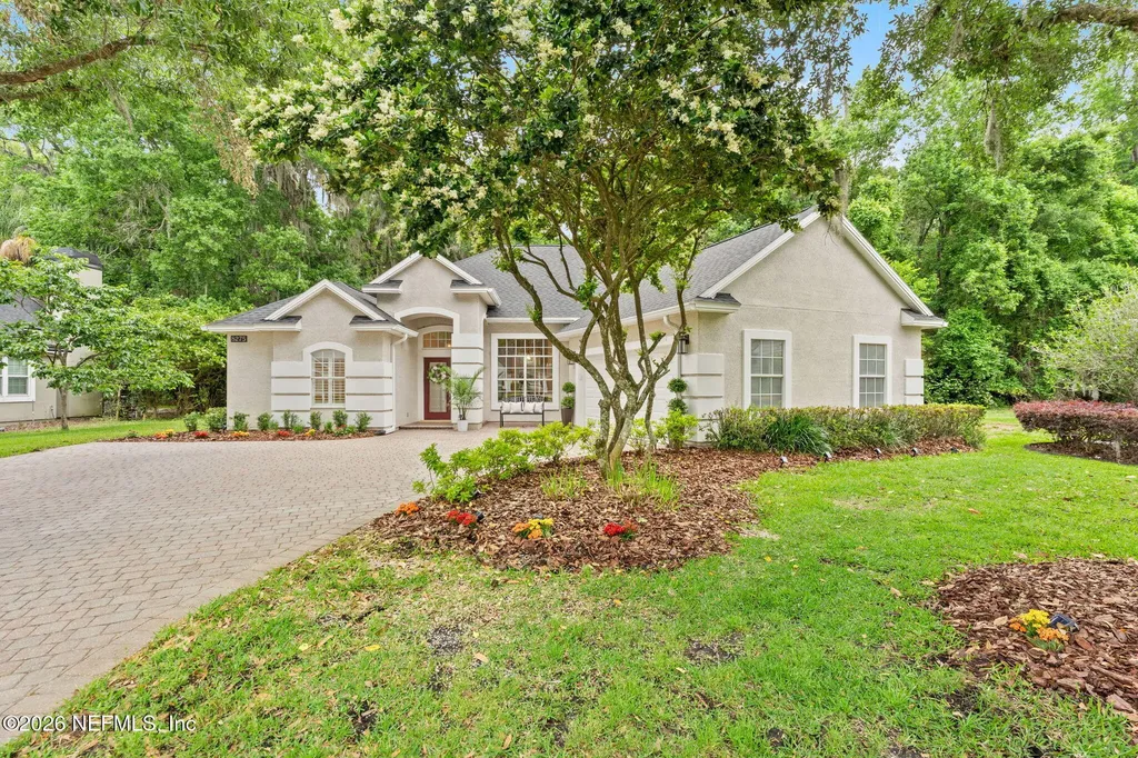 8275 Persimmon Hill Lane Jacksonville FL 32256