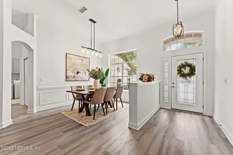8275 Persimmon Hill Lane Jacksonville FL 32256
