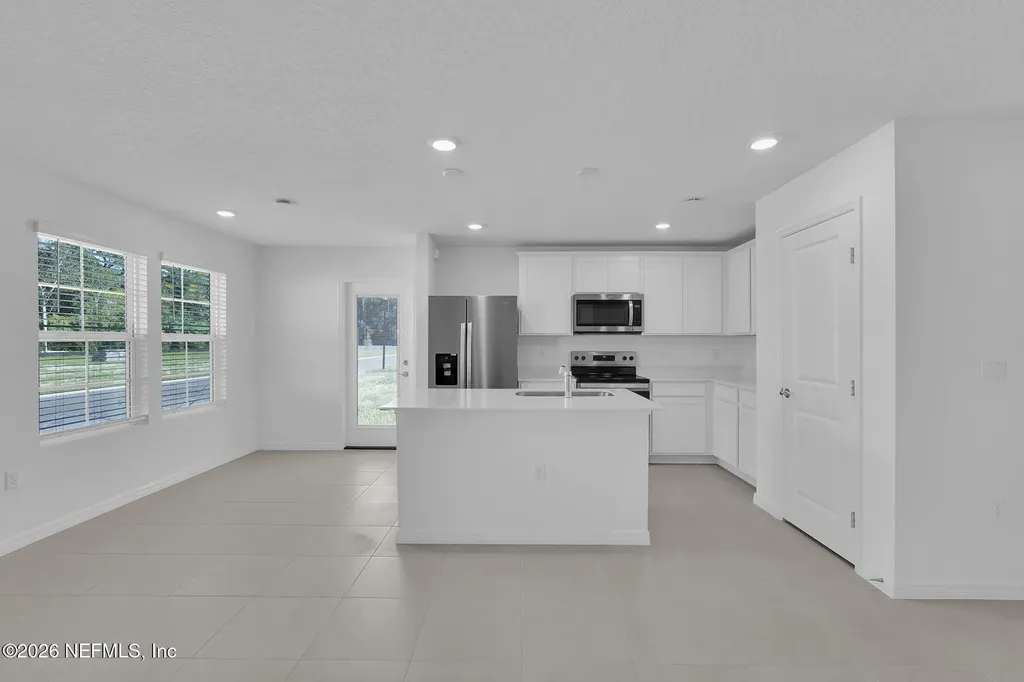 10118 Whistling Pine Court Jacksonville FL 32221