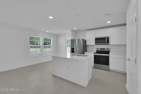 10118 Whistling Pne Court Jacksonville FL 32221