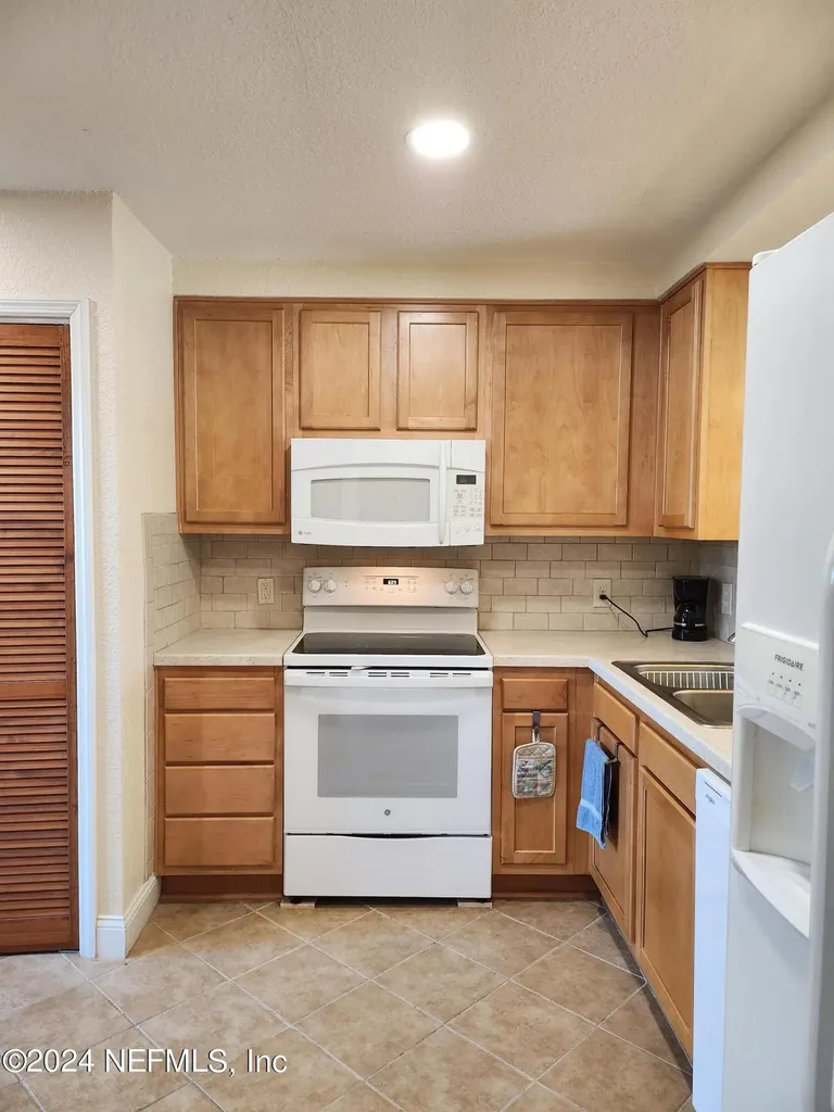 7782 Las Palmas Way Jacksonville FL 32256