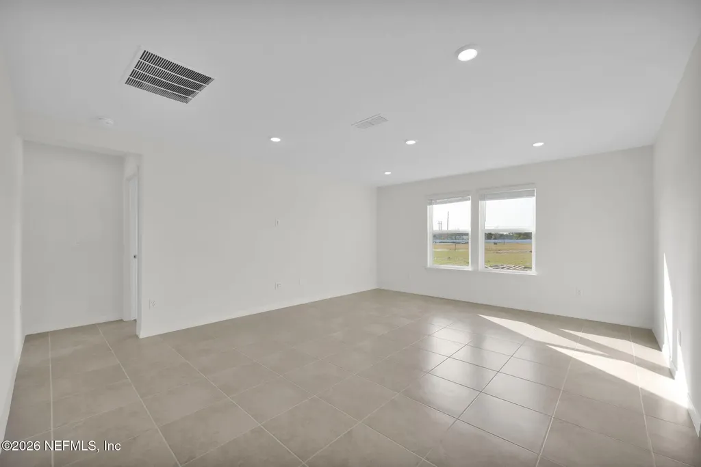 7081 Sandperch Street Jacksonville FL 32244