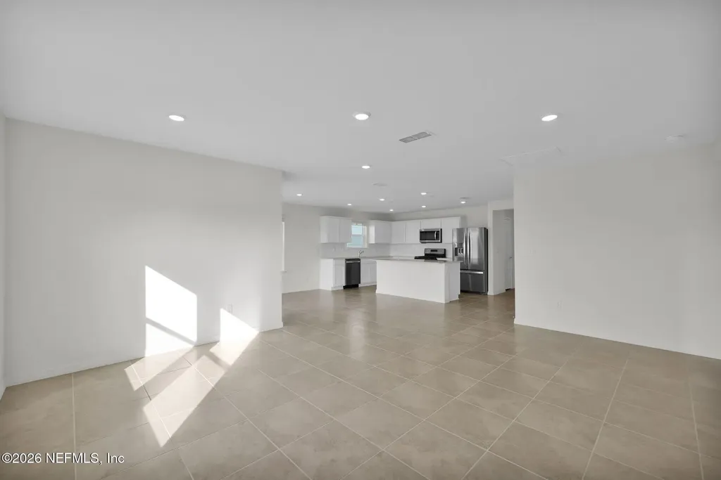 7081 Sandperch Street Jacksonville FL 32244