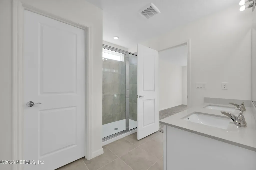 7081 Sandperch Street Jacksonville FL 32244