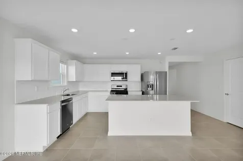 7081 Sandperch Street Jacksonville FL 32244