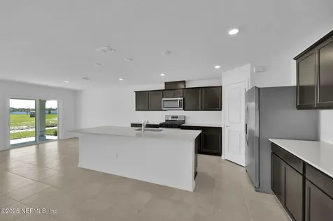 7076 Sandperch Street Jacksonville FL 32244