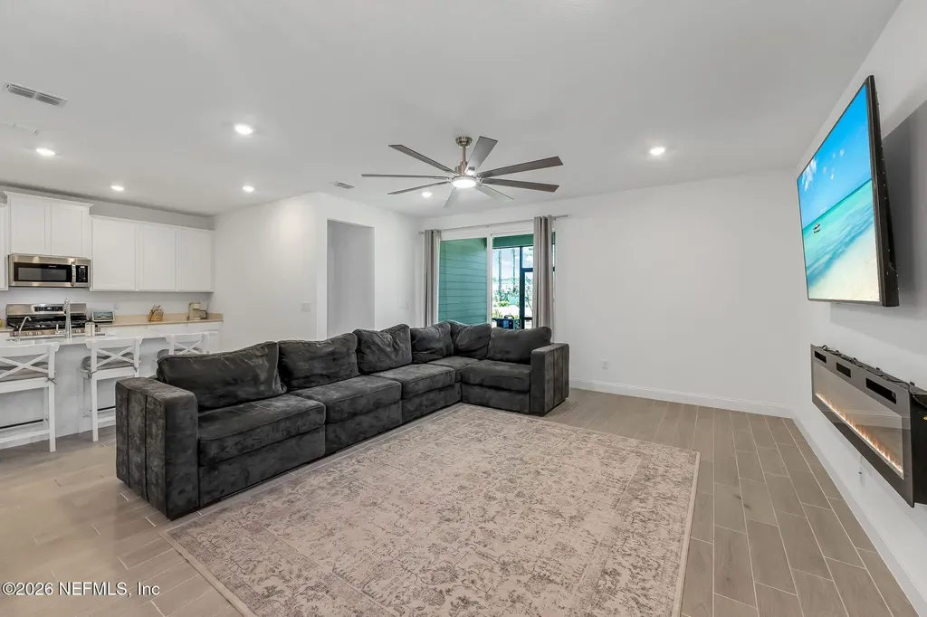 25 Neighbor Court St. Augustine FL 32092