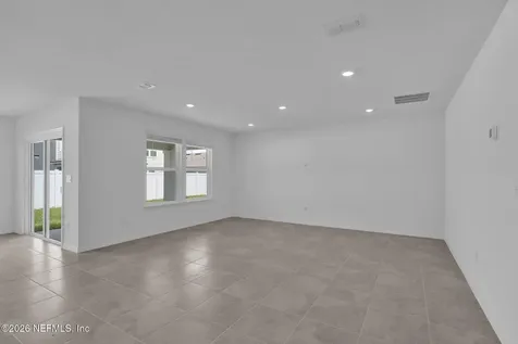 7075 Sandperch Street Jacksonville FL 32244