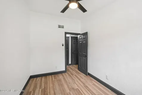 5347 Keystone Drive N Jacksonville FL 32216