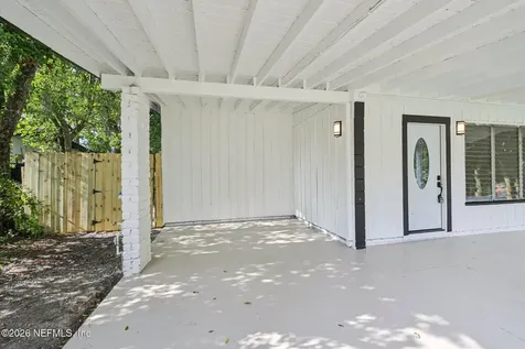 5347 Keystone Drive N Jacksonville FL 32216