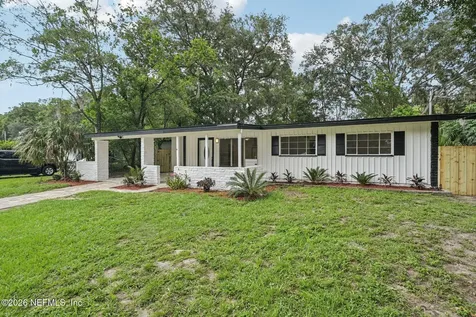 5347 Keystone Drive N Jacksonville FL 32216