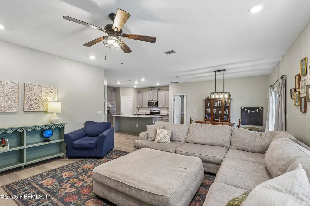 10291 Pavnes Creek Drive Jacksonville FL 32222