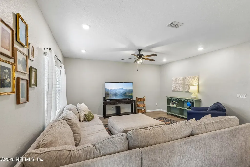 10291 Pavnes Creek Drive Jacksonville FL 32222
