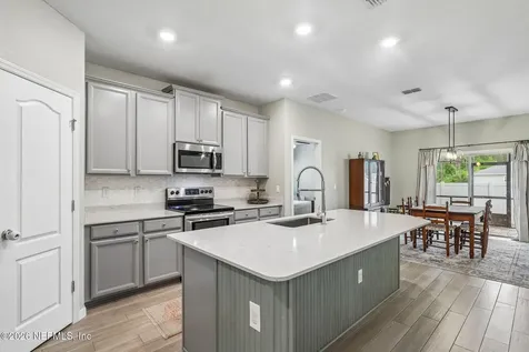 10291 Pavnes Creek Drive Jacksonville FL 32222