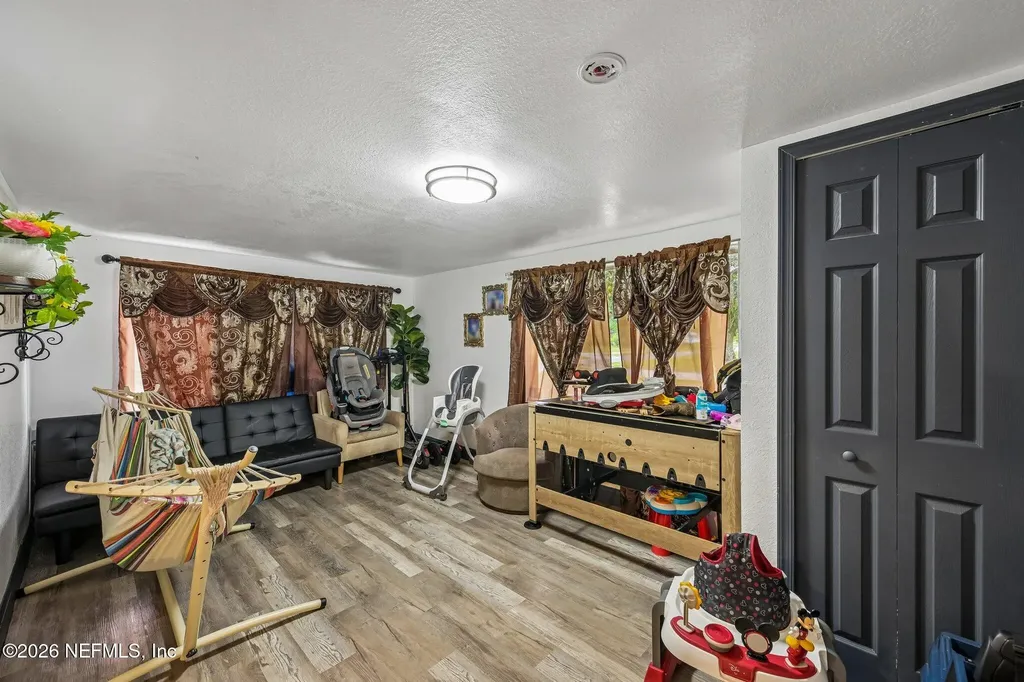 5356 Keystone Drive N Jacksonville FL 32207