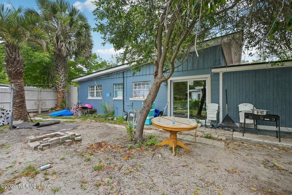 5356 Keystone Drive N Jacksonville FL 32207