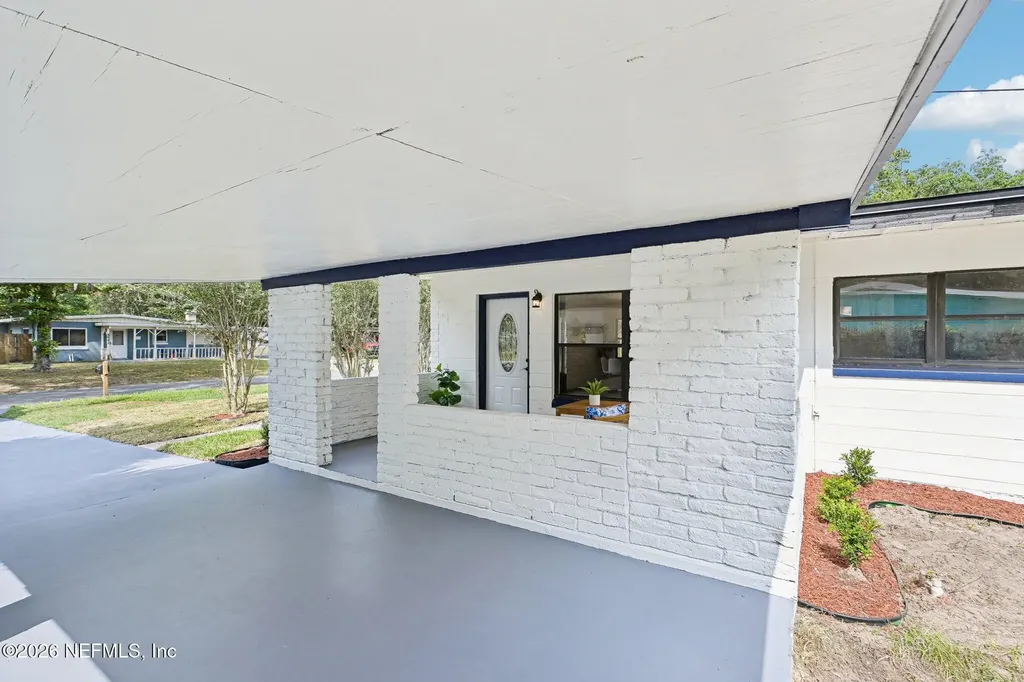 5444 Keystone Drive S Jacksonville FL 32207