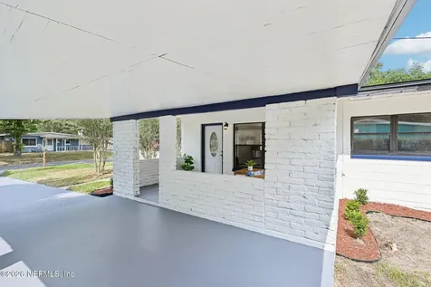 5444 Keystone Drive S Jacksonville FL 32207