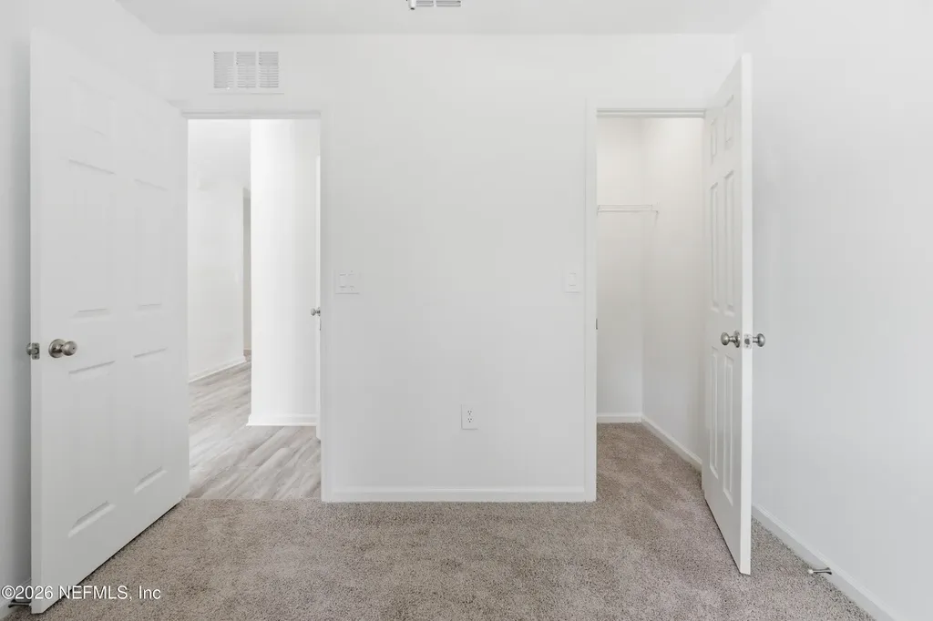 8942 5th Avenue Jacksonville FL 32208