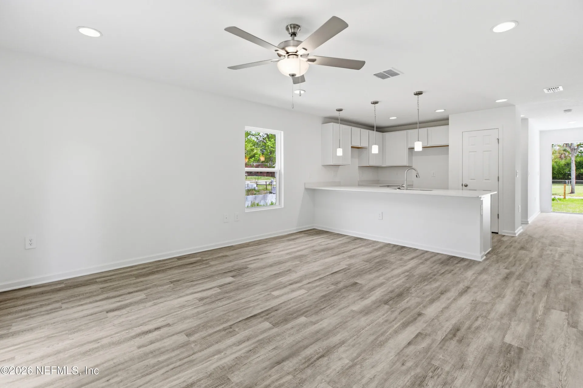8942 5th Avenue Jacksonville FL 32208
