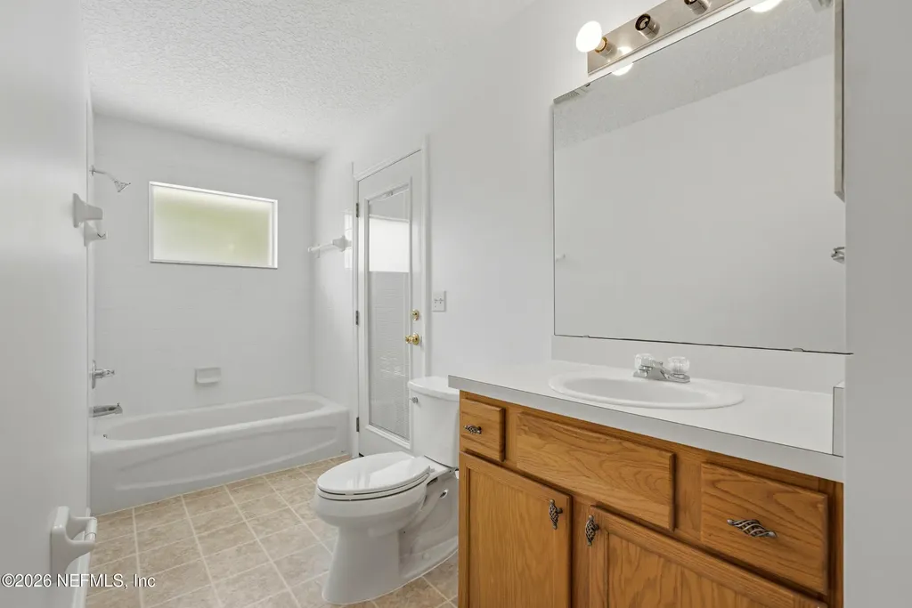 5526 Broadgate Court Jacksonville FL 32244