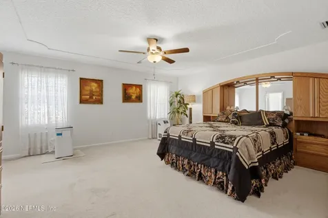 5526 Broadgate Court Jacksonville FL 32244