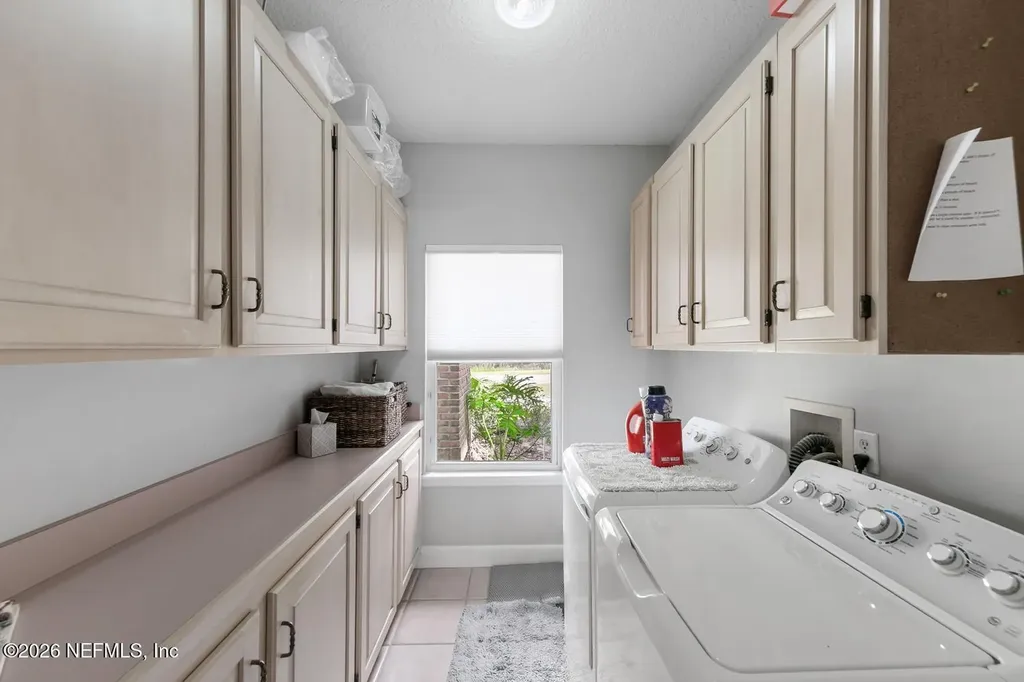 2366 Pine Island Court Jacksonville FL 32224