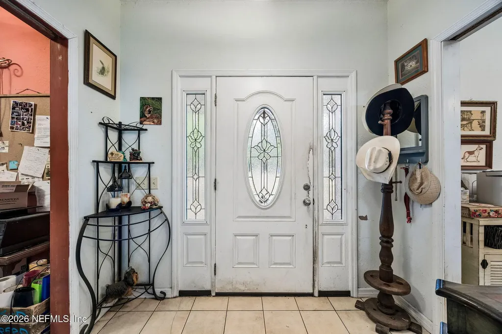 11286 J D Smith Trail Glen St. Mary FL 32040