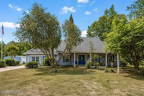 11286 J D Smith Trail Glen St. Mary FL 32040