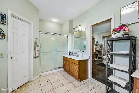 11286 J D Smith Trail Glen St. Mary FL 32040