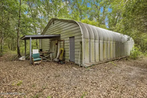 11286 J D Smith Trail Glen St. Mary FL 32040