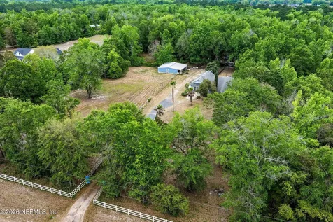 11286 J D Smith Trail Glen St. Mary FL 32040