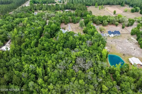 11286 J D Smith Trail Glen St. Mary FL 32040