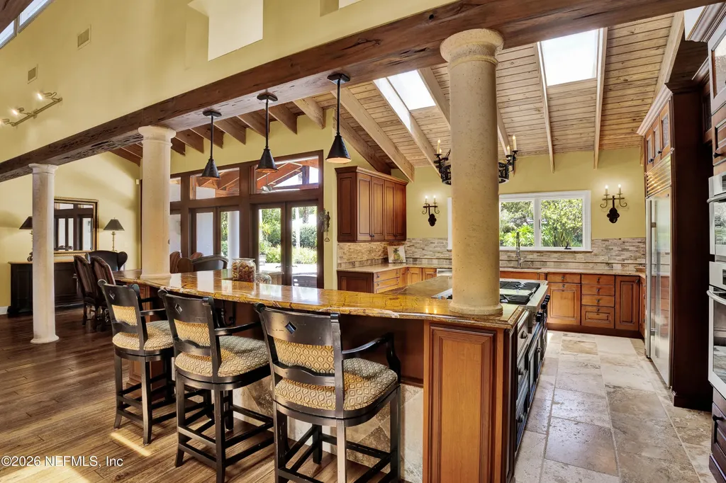 33 Corona Road Ponte Vedra Beach FL 32082