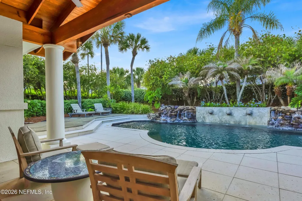 33 Corona Road Ponte Vedra Beach FL 32082