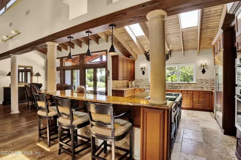 33 Corona Road Ponte Vedra Beach FL 32082