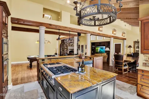 33 Corona Road Ponte Vedra Beach FL 32082