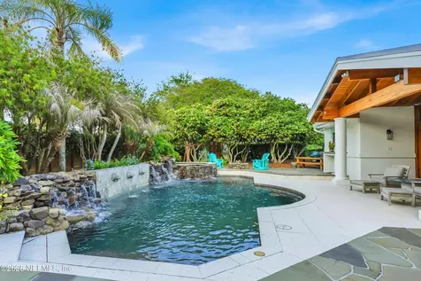 33 Corona Road Ponte Vedra Beach FL 32082