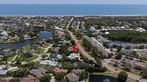 33 Corona Road Ponte Vedra Beach FL 32082