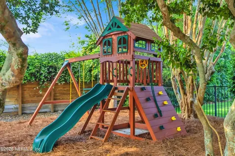 33 Corona Road Ponte Vedra Beach FL 32082