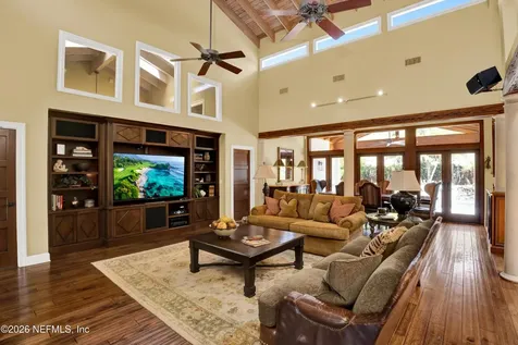 33 Corona Road Ponte Vedra Beach FL 32082