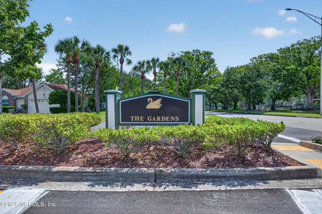 1974 Delamere Court Jacksonville FL 32246