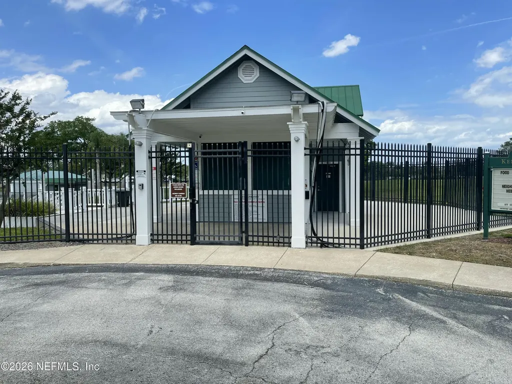 1974 Delamere Court Jacksonville FL 32246