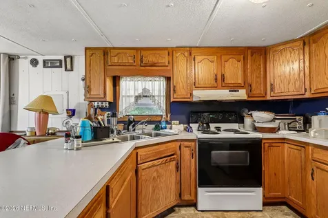 9690 Blackjack Road Macclenny FL 32063