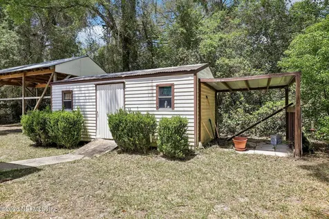 9690 Blackjack Road Macclenny FL 32063